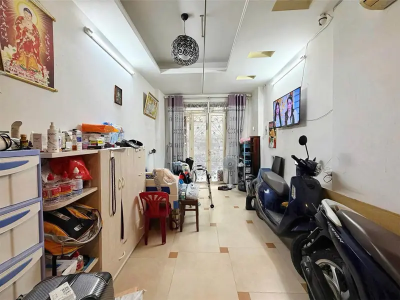 Nhà 4 Tầng Kiên Cố Gần Hẻm Xe Tải - Cơ Hội Hiếm Có Tại Quận 10... Bán nhà riêng tại Diên Hồng, Hồ Chí Minh 01