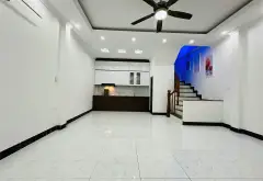 Nhà 5 tầng tại trung tâm, ô tô đỗ cửa, 6 phòng ngủ tiện nghi... Bán nhà riêng tại Hoài Đức, Hà Nội 02