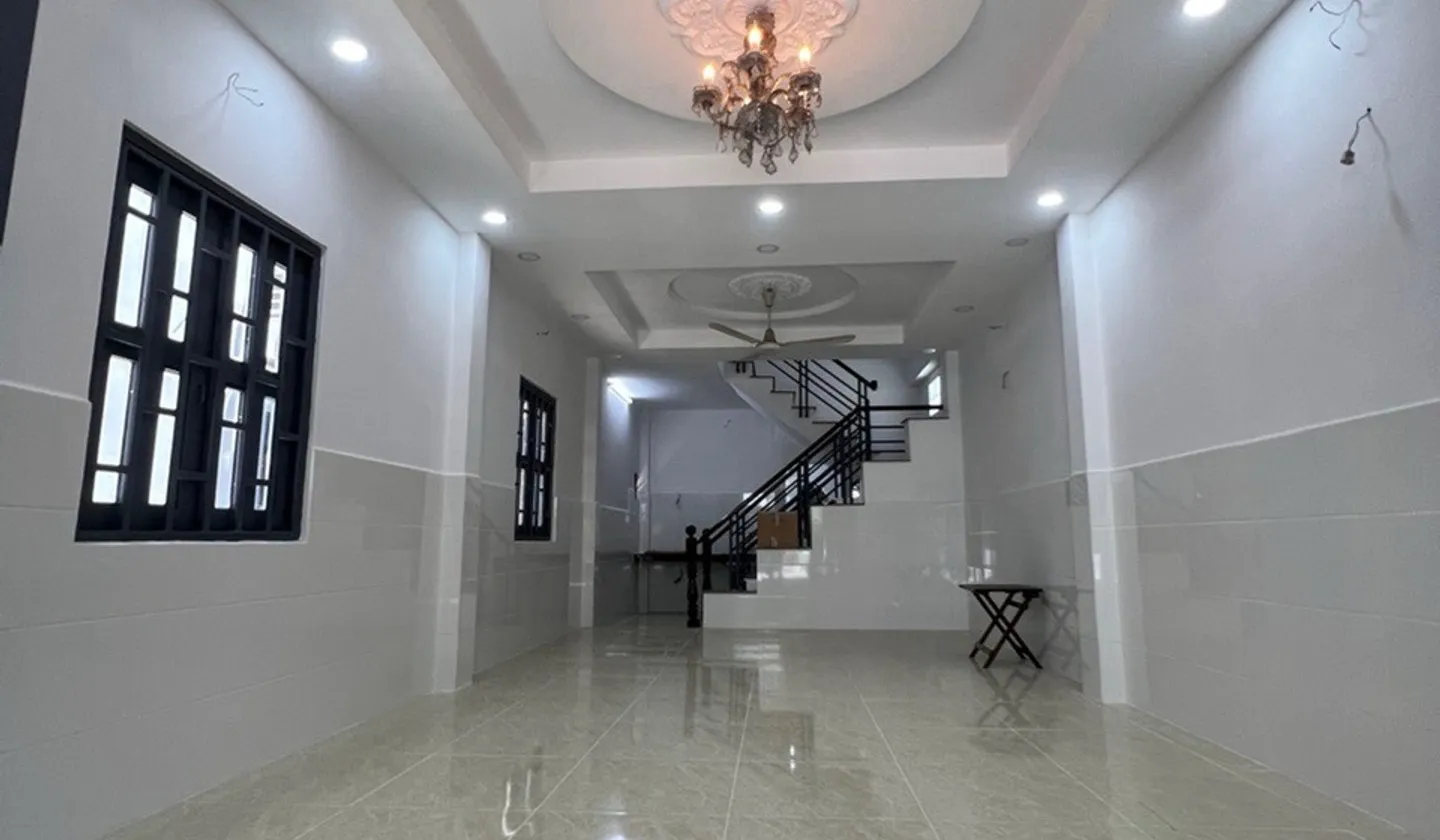 Bán nhà hẻm ô tô 2 tầng, 2PN, 50m2 ở Quận 7... Bán nhà riêng tại Tân Hưng, Hồ Chí Minh 01