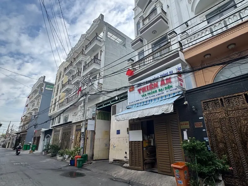 Sát TÊN LỬA (4x16) 6 TẦNG CÓ THANG MÁY HẺM 10m Nhỉnh 8,❌... Bán nhà riêng tại Bình Trị Đông, Hồ Chí Minh 01