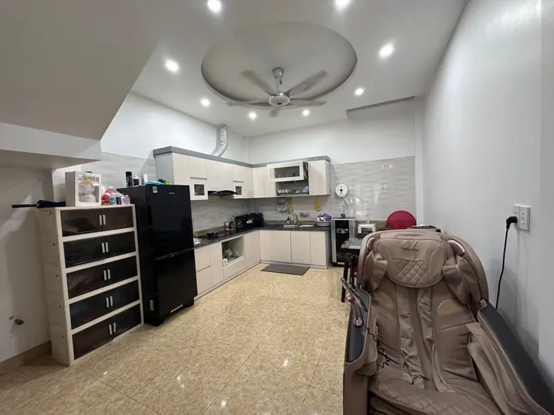 Nhà riêng 4 tầng tại khu Himlam Hùng Vương với không gian sống yên tĩnh và tiện nghi hiện đại... Bán nhà riêng tại Hồng Bàng, Hải Phòng 01