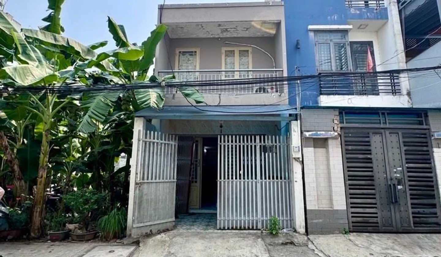 Bán nhà Kdc Nam Hùng Vương - 4×20m 2 tầng 2pn & 2wc - Chỉ 7.2 t.ỷ.
• Đường nội bộ nhựa 7m... Bán nhà riêng tại An Lạc, Hồ Chí Minh 01