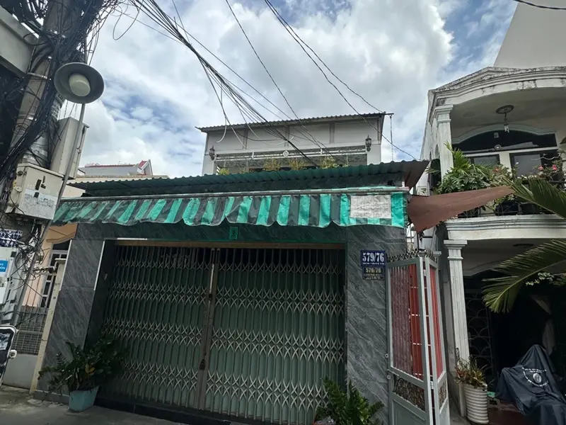 Cơ hội cực hiếm sở hữu nhà 2 tầng hướng đông tại Gò Vấp với giá giảm sốc... Bán nhà riêng tại Thông Tây Hội, Hồ Chí Minh 01