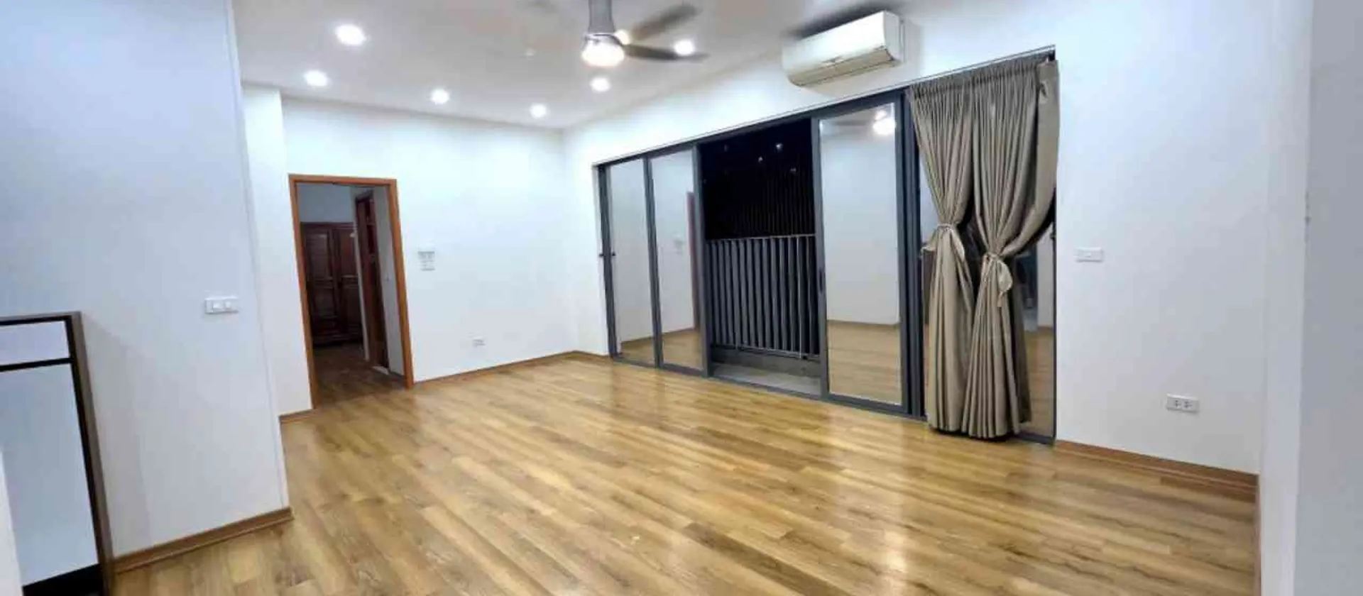 Bán căn hộ chung cư mặt đường Trịnh Văn Bô, 3 ngủ 2wc, full nội thất... Bán căn hộ chung cư tại Xuân Phương, Hà Nội 01
