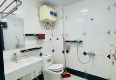 Bán nhà riêng 5 tầng xã phường Lạc Long Quân phù hợp kinh doanh ô tô... Bán nhà riêng tại Tây Hồ, Hà Nội 06
