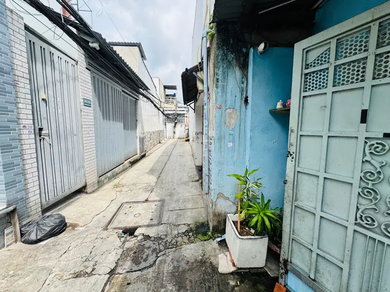 Cơ hội hiếm có: Nhà riêng Quận 8 giá chỉ 3,9 tỷ, diện tích rộng, pháp lý minh bạch... Bán nhà riêng tại Bình Đông, Hồ Chí Minh 01