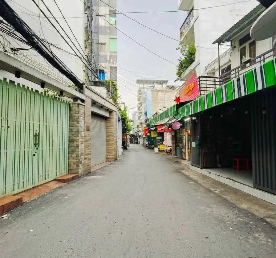Bán nhà Nguyễn Thị Tần P.2 Q.8. Diện tích 49m2. Kết cấu 5 tầng 6PN 4WC. Hoàn công đủ.... Bán nhà riêng tại Chánh Hưng, Hồ Chí Minh 01