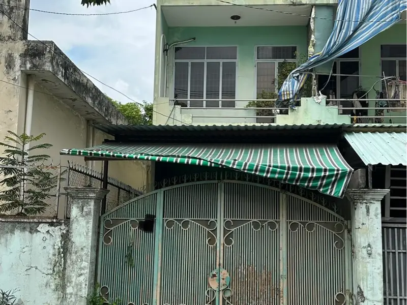 Nhà mặt phố Lạc Long Quân, kinh doanh đỉnh, giá hợp lý... Bán nhà mặt phố tại Bảy Hiền, Hồ Chí Minh 01