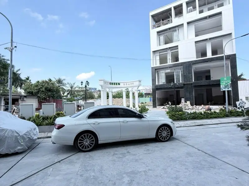 Bán Shophouse 5 tầng tại Văn Cao, Hải Phòng, pháp lý cơ sở, giá 8,3 tỷ... Bán Shophouse tại Hải An, Hải Phòng 01