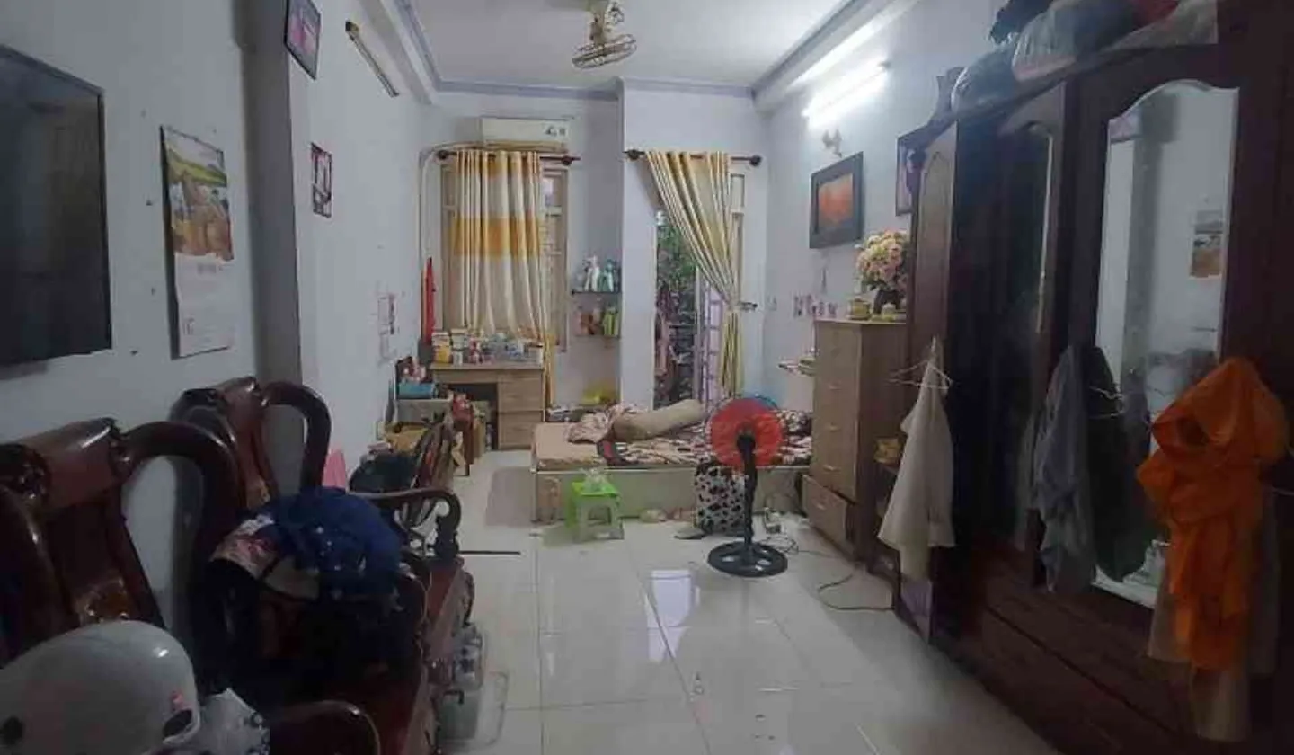 Gấp Bán NHÀ 4 Tầng Sát bên Chợ Lớn NỞ HẬU TÀI LỘC (Chỉ 90tr/m2) ☘️☘️... Bán nhà riêng tại Bình Tây, Hồ Chí Minh 01