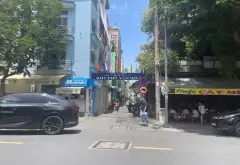 Nhà 4 tầng trung tâm Quận 1, hẻm xe hơi rộng, giá tốt... Bán nhà riêng tại Cầu Ông Lãnh, Hồ Chí Minh 09