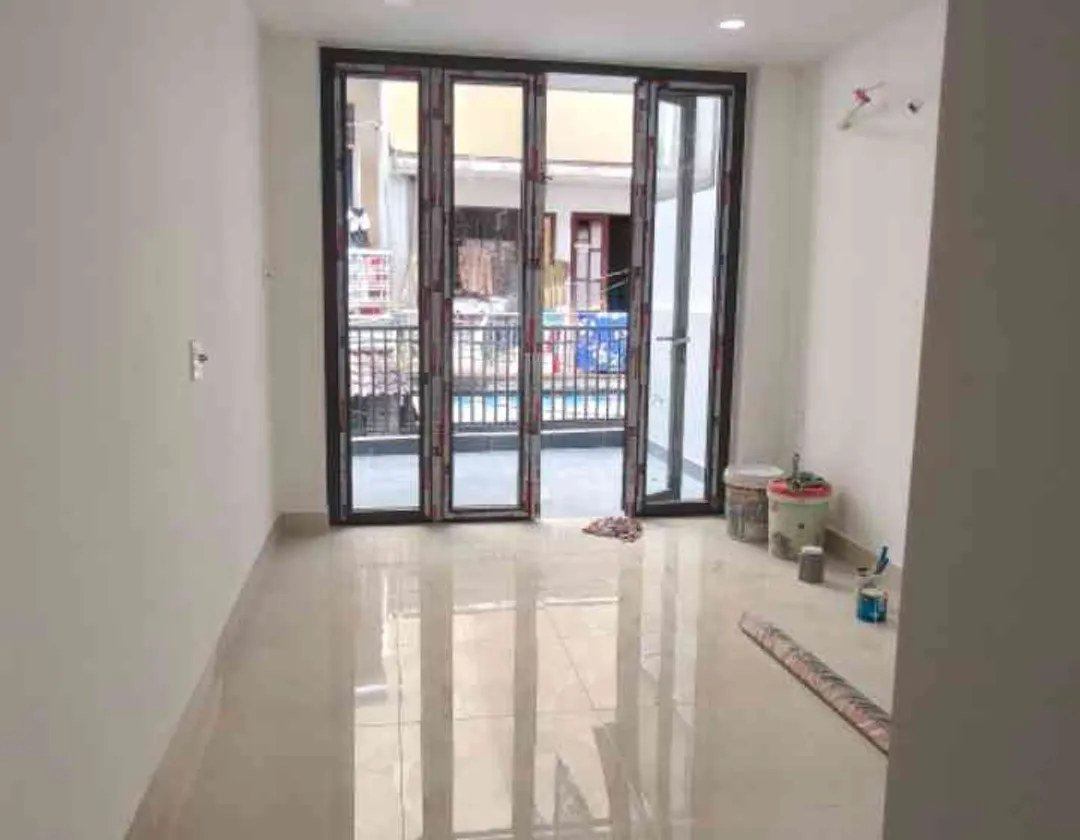 NHÀ MỚI SPA - NHÀ TRỐNG ĐẸP- ĐẦY ĐỦ CÔNG NĂNG- 3 PN- PHÒNG KHÁCH - 4 Tâng - SÂN THƯỢNG... Bán nhà riêng tại Tân Phú, Hồ Chí Minh 01