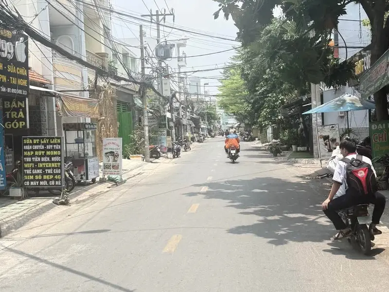 Nhà mặt phố siêu đẹp ngay Gò Xoài, giá siêu hời... Bán nhà mặt phố tại Bình Hưng Hòa, Hồ Chí Minh 01