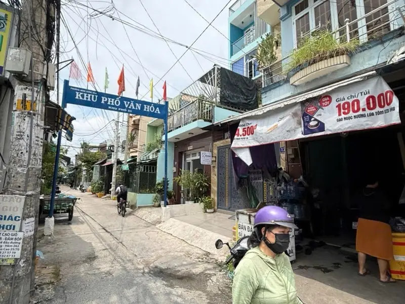 BÁN NHÀ ĐẸP – GIÁ TỐT – VỊ TRÍ ĐẸP..DTSD 44 m , giá chỉ nhỉnh 2 đồng ( TL)... Bán nhà mặt phố tại Bình Hưng Hòa, Hồ Chí Minh 01