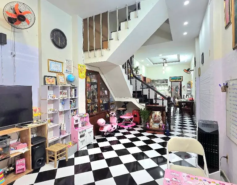 Nhà mặt phố kinh doanh sầm uất, sở hữu ngay không gian đẳng cấp... Bán nhà mặt phố tại Chợ Lớn, Hồ Chí Minh 01