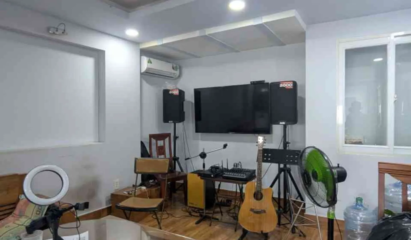 Nhà H/iếm HXH Phan Huy Ích - Đối Diện Emart, 5 Tầng, Thuê Trọn Thu Nhập... Bán nhà riêng tại An Hội Tây, Hồ Chí Minh 01
