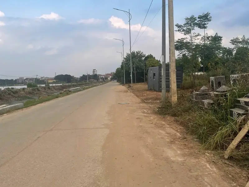 Bán lô dự án Tam Đa. Dt 97.5m, Mt 5m
Giá 2tỷ... Bán đất tại Tam Đa, Bắc Ninh 01