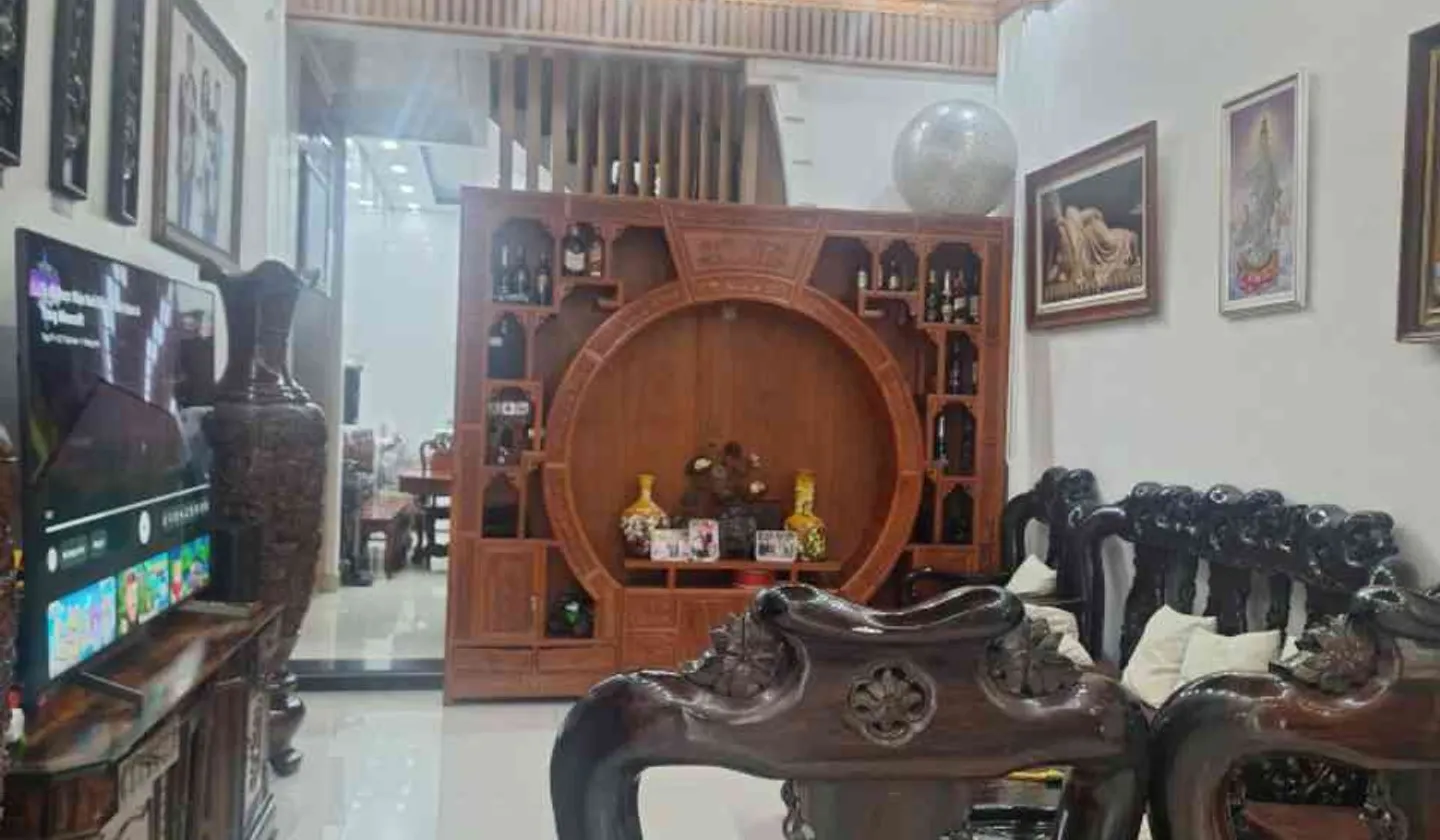 Nhà mặt phố trung tâm Hồng Bàng, Hải Phòng phù hợp kinh doanh và ở... Bán nhà mặt phố tại Hồng Bàng, Hải Phòng 01