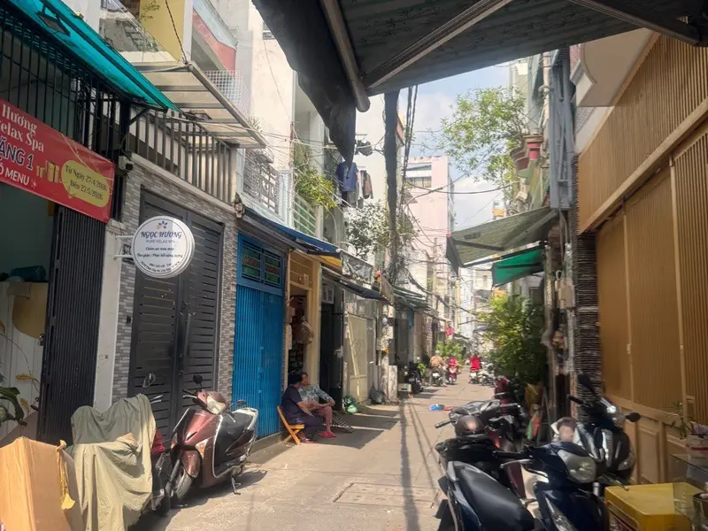 Bán nhà gấp đường phan tây hồ phường Cau Kiệu TP.HCM 5,5 tỷ... Bán nhà riêng tại Cầu Kiệu, Hồ Chí Minh 01