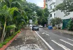 Nhà mặt phố , kinh doanh sầm uất tại Đàm Văn Lễ , 67m2... Bán nhà mặt phố tại Nam Sơn, Bắc Ninh 02