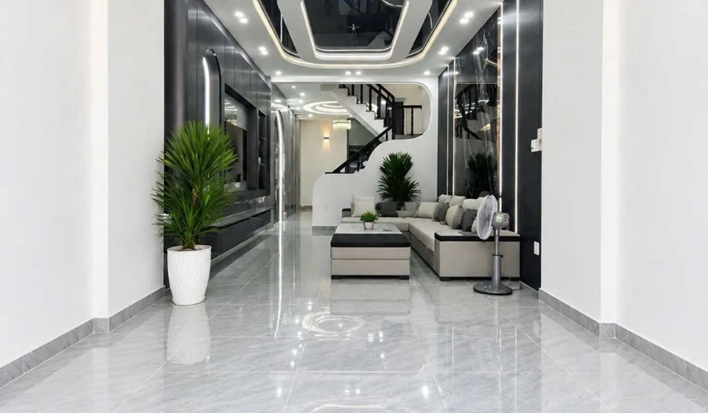 NHÀ LÂM THỊ HỐ – HẺM XE HƠI VÀO NHÀ – 4x17M – 3 TẦNG – 3PN 2WC – SÁT HIỆP THÀNH CITY – 5,68 TY TL... Bán nhà riêng tại Trung Mỹ Tây, Hồ Chí Minh 01