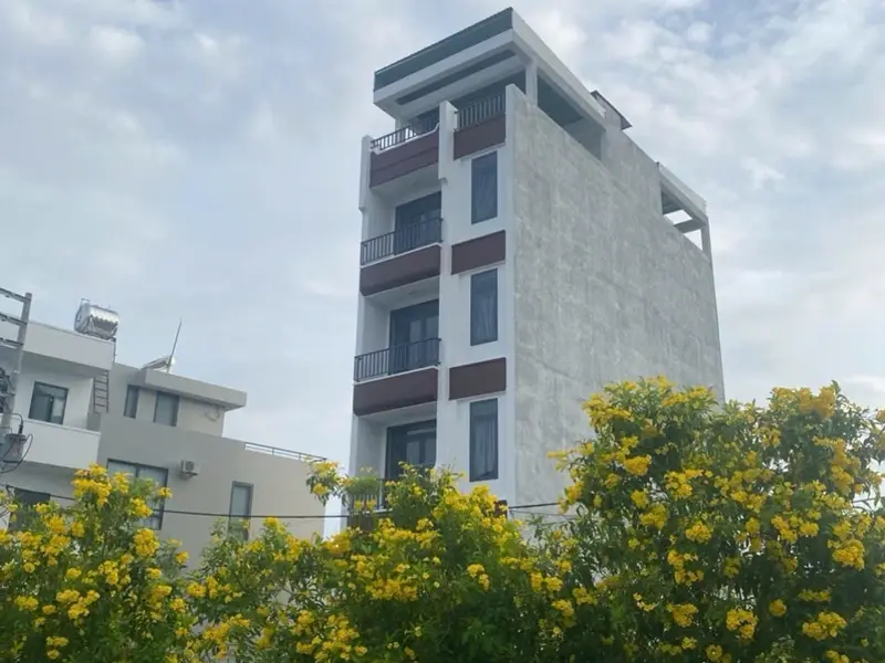 Nhà 6 tầng hiện đại siêu rộng Lê Văn Lương... Bán nhà riêng tại Hiệp Phước, Hồ Chí Minh 01