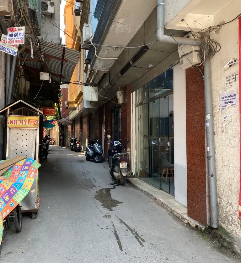 Nhà mặt phố lô góc tại trung tâm Đống Đa, cơ hội hiếm có... Bán nhà mặt phố tại Văn Miếu - Quốc Tử Giám, Hà Nội 01