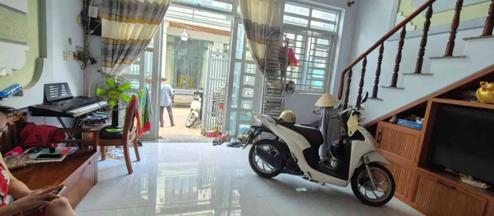 Bán nhà 3 tầng 50m2 gần mặt tiền Quốc Lộ 13, giá 5 tỷ... Bán nhà riêng tại Hiệp Bình, Hồ Chí Minh 01