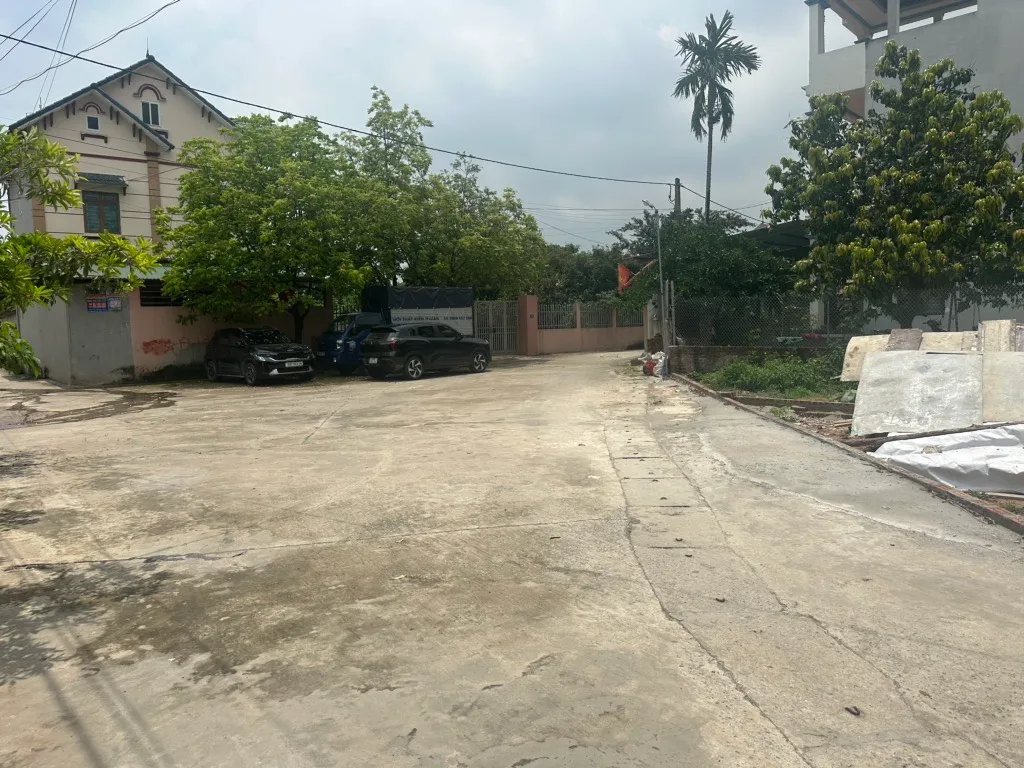 Lô góc kinh doanh sầm uất tại Thái Đường Sóc Sơn... Bán owner_side tại Nội Bài, Hà Nội 01