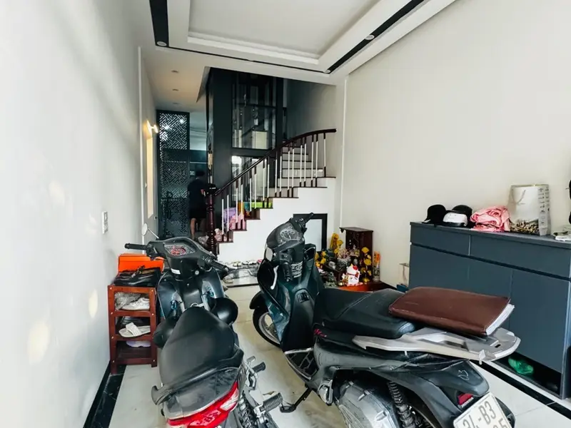Nhà phân lô ô tô tránh, 5 tầng tiện nghi ngay trung tâm... Bán nhà riêng tại Bồ Đề, Hà Nội 01
