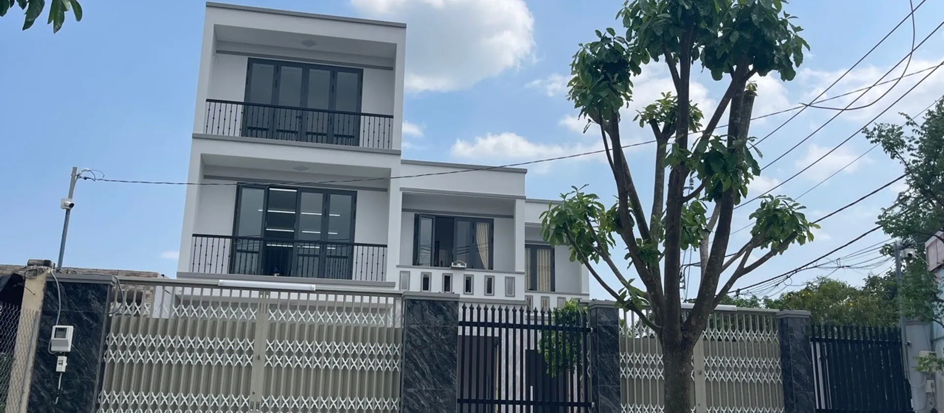🔥 MẶT TIỀN TRỊNH NHƯ KHUÊ – 165M² – NHÀ MỚI 3 TẦNG – 5×33M – CHỈ 13,9 TỶ... Bán nhà mặt phố tại Bình Chánh, Hồ Chí Minh 01