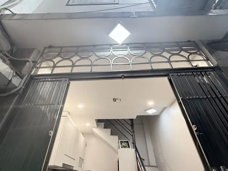 Nhà nhỏ xinh Tây Hồ, giá hấp dẫn, sẵn sàng giao dịch... Bán nhà riêng tại Tây Hồ, Hà Nội 01