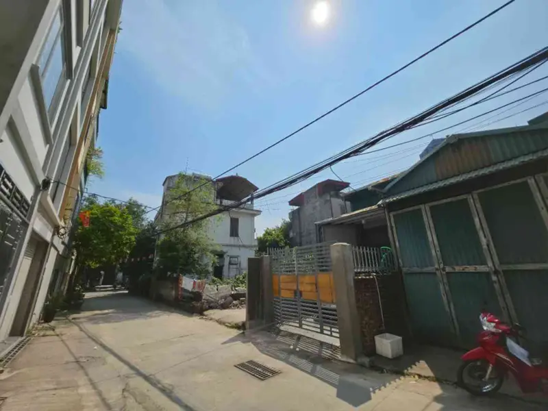Bán nhà riêng 2 tầng tại phường Long Biên, Hà Nội, DT 72.2m2... Bán nhà riêng tại Long Biên, Hà Nội 01