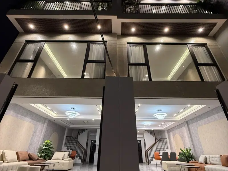 HẠ CHÀO 200TR , ACE CẬP NHẬT DỒN KHÁCH

NHÀ NGỌC THUỴ SIÊU HIẾM , RẺ ĐẸP VUÔNG VẮN - ĐẦU TƯ GIỮ TIỀ... Bán nhà riêng tại Bồ Đề, Hà Nội 01