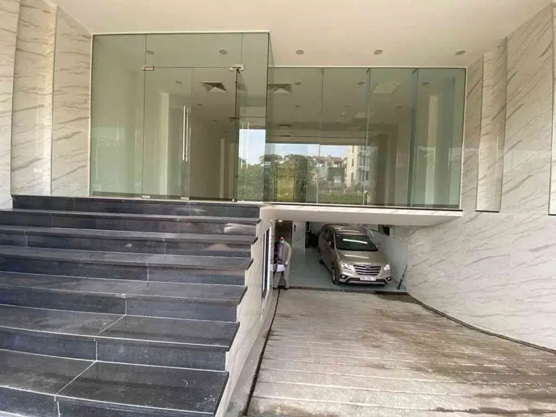 Nhà mặt phố - 123.3m² - Tây Hồ, Hà Nội - 89 tỷ... Bán nhà mặt phố tại Tây Hồ, Hà Nội 01