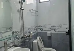 Nhà hiện đại, ngõ thoáng - Sống ngay gần đường Thanh Niên - Nam Phù... Bán nhà riêng tại Hồng Vân, Hà Nội 06
