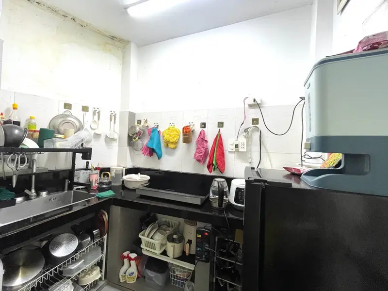 Nhà Hai Tầng Mặt Phố Phường Tân Định, Tiện Kinh Doanh Sầm Uất... Bán nhà mặt phố tại Tân Định, Hồ Chí Minh 01