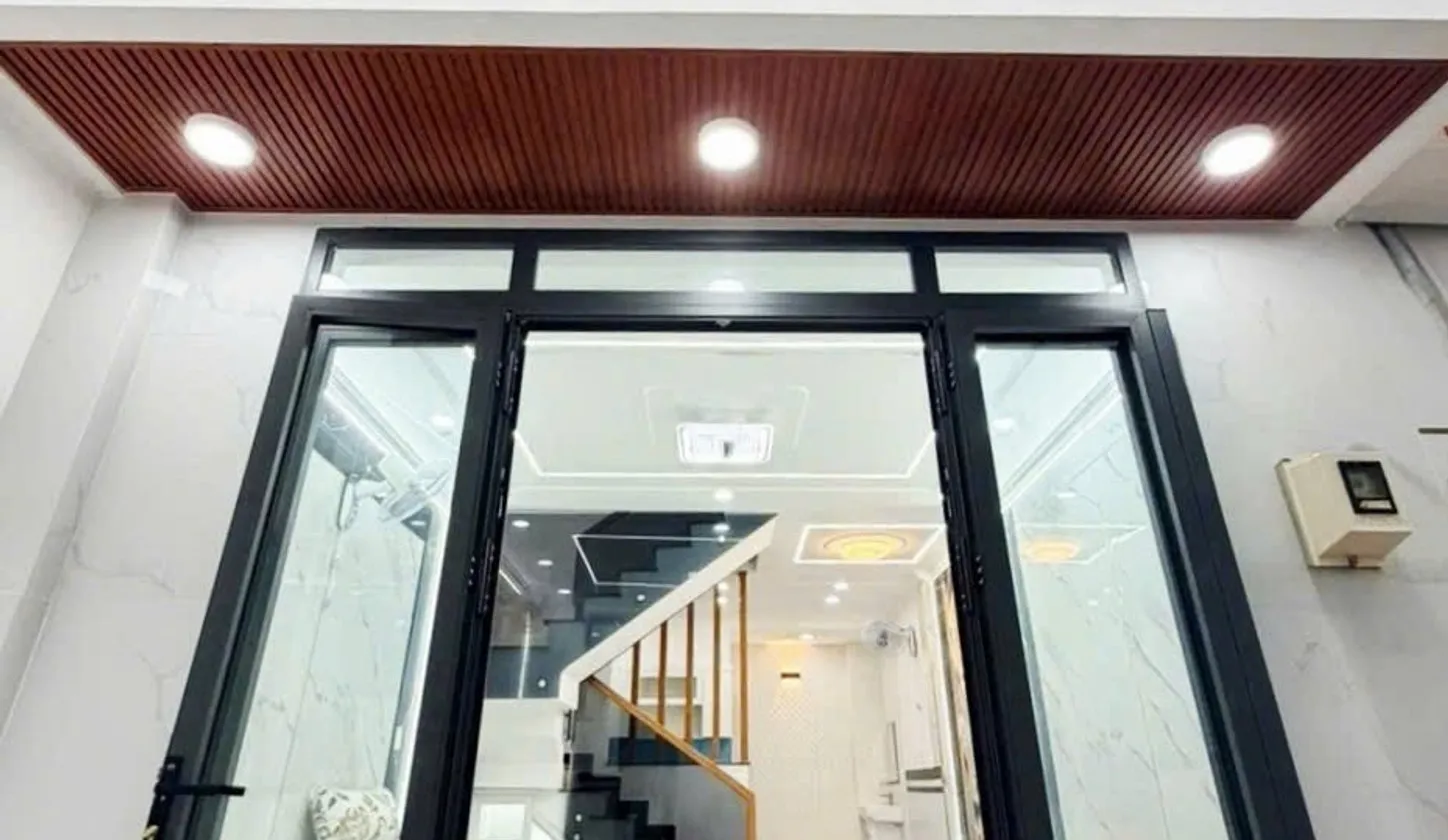 Bán nhà 2 tầng 28m2 tại Hiệp Thành, giá 3,45 tỷ... Bán nhà riêng tại Tân Thới Hiệp, Hồ Chí Minh 01