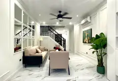 Nhà 3 tầng 4 phòng ngủ tại Phường Tây Hồ, Hà Nội với thiết kế hiện đại và ban công thoáng mát... Bán partner tại Tây Hồ, Hà Nội 02