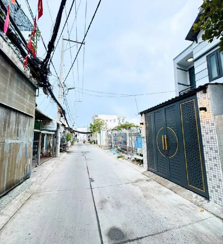 Cơ hội sở hữu nhà riêng 2 tầng hẻm thông thoáng, giá tốt tại Phú Xuân... Bán nhà riêng tại Nhà Bè, Hồ Chí Minh 01