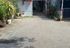 Nhà 2 tầng xinh xắn, giá cực tốt tại Quận 8... Bán nhà riêng tại Chánh Hưng, Hồ Chí Minh 02