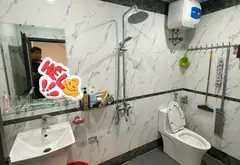 Bán nhà riêng 5 tầng tại Thượng Thanh, Long Biên, mặt tiền rộng 5.1m... Bán nhà riêng tại Việt Hưng, Hà Nội 07