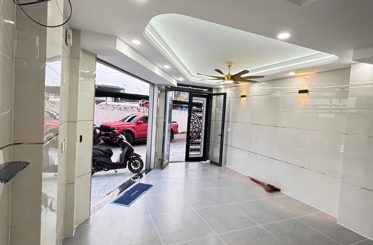 Nhà riêng 5 tầng tại phường An Lạc, diện tích 56 m2, lô góc thoáng... Bán nhà riêng tại An Lạc, Hồ Chí Minh 01