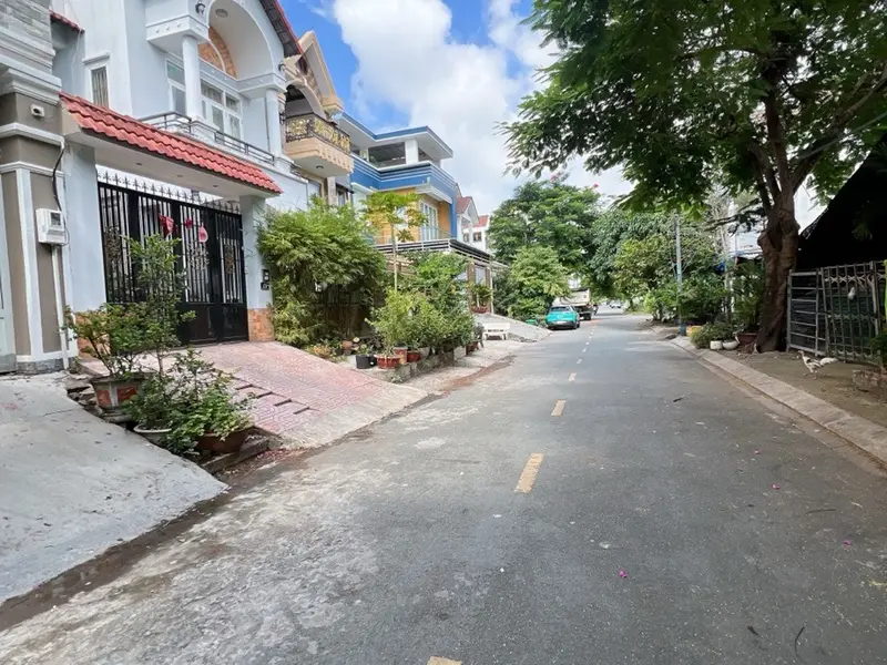 Biệt thự VIP tại Gia Hoà - Không gian sống đẳng cấp, hồ bơi mát lịm... Bán nhà mặt phố tại Bình Hưng, Hồ Chí Minh 01