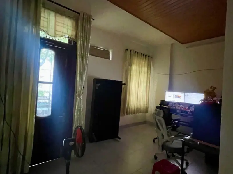 Bán nhà mặt phố tại Hải Châu, mặt tiền Trịnh Công Sơn, 99m², 2 tầng, vị trí kinh doanh đắc địa... Bán nhà mặt phố tại Hòa Cường, Đà Nẵng 01