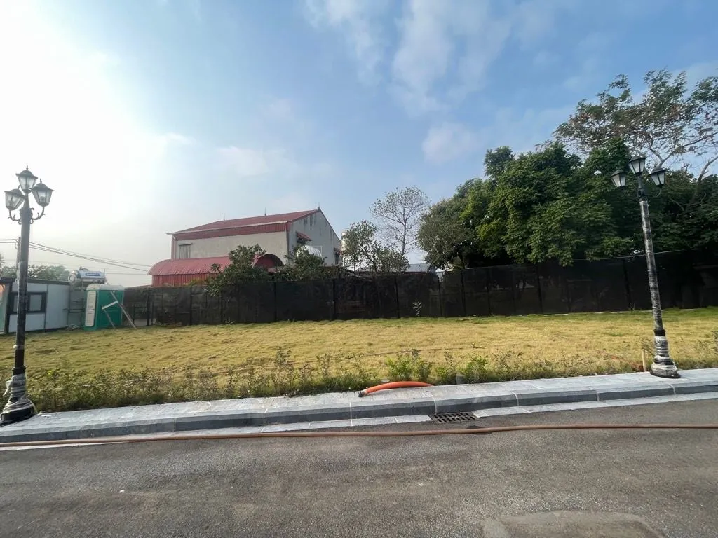 Đất Vàng Quang Tiến Gần Sân Bay - Đường Ô Tô Tránh Rộng Rãi... Bán raw tại Nội Bài, Hà Nội 01