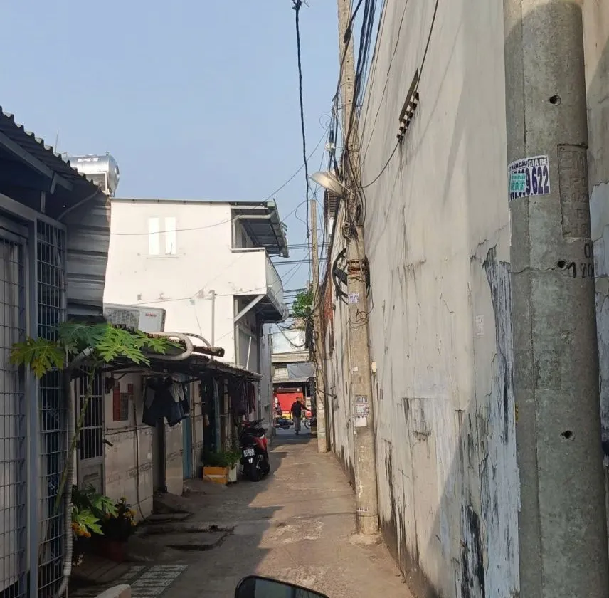 Nhà mặt tiền rộng, quỹ đất lớn tại Hồ Học Lãm, Bình Tân... Bán nhà riêng tại An Lạc, Hồ Chí Minh 01