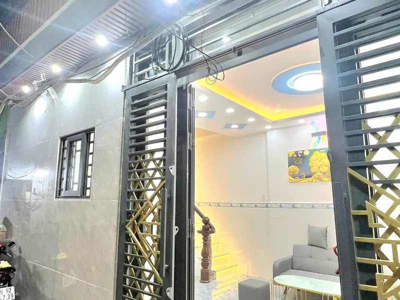 Bán nhà riêng 3 tầng tại phường Chánh Hưng, diện tích 27.1 m2, pháp lý rõ ràng... Bán nhà riêng tại Chánh Hưng, Hồ Chí Minh 01