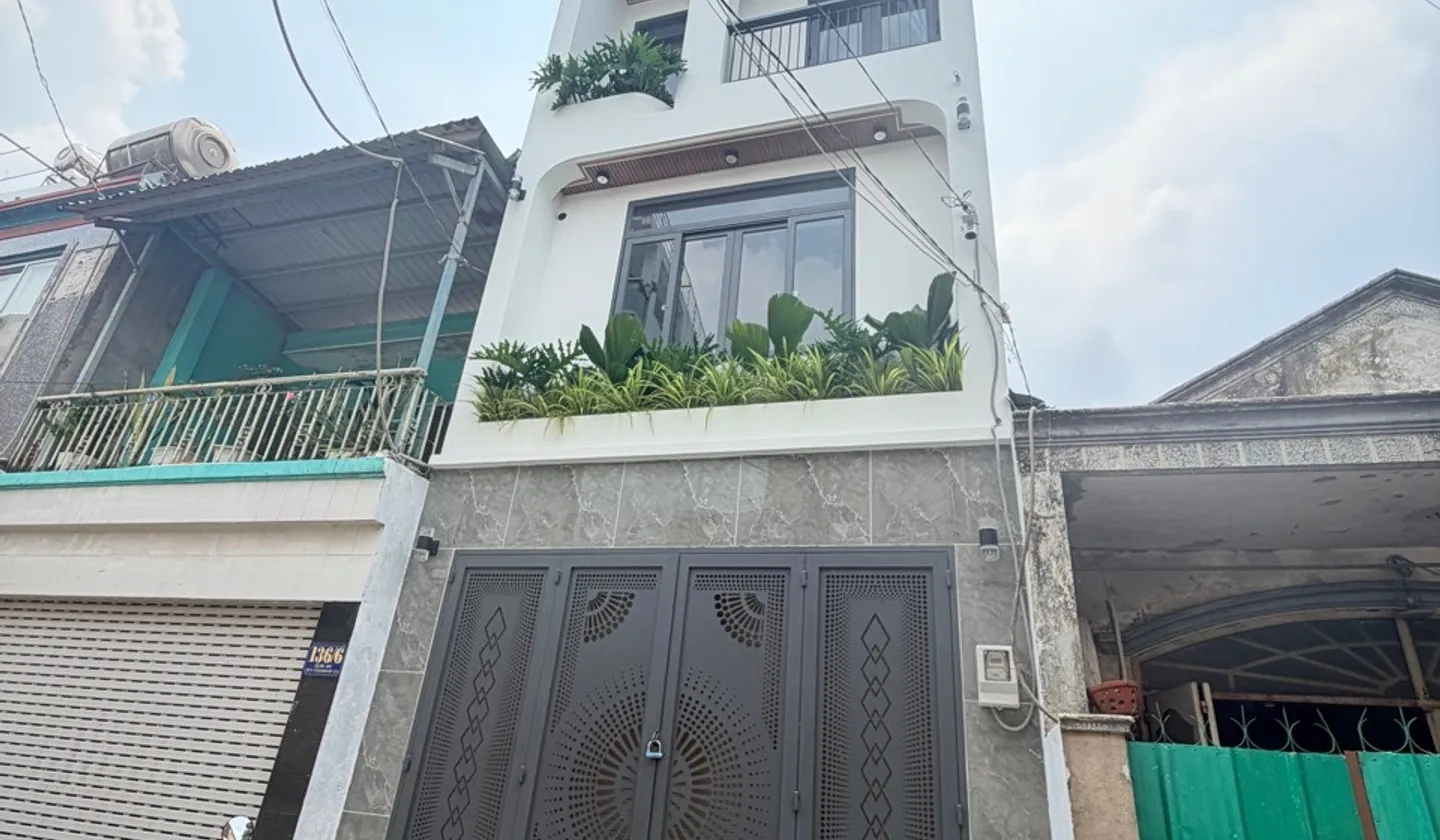 Nhà Phố Sang Trọng Tại Trung Mỹ Tây Quận 12... Bán nhà riêng tại Trung Mỹ Tây, Hồ Chí Minh 01