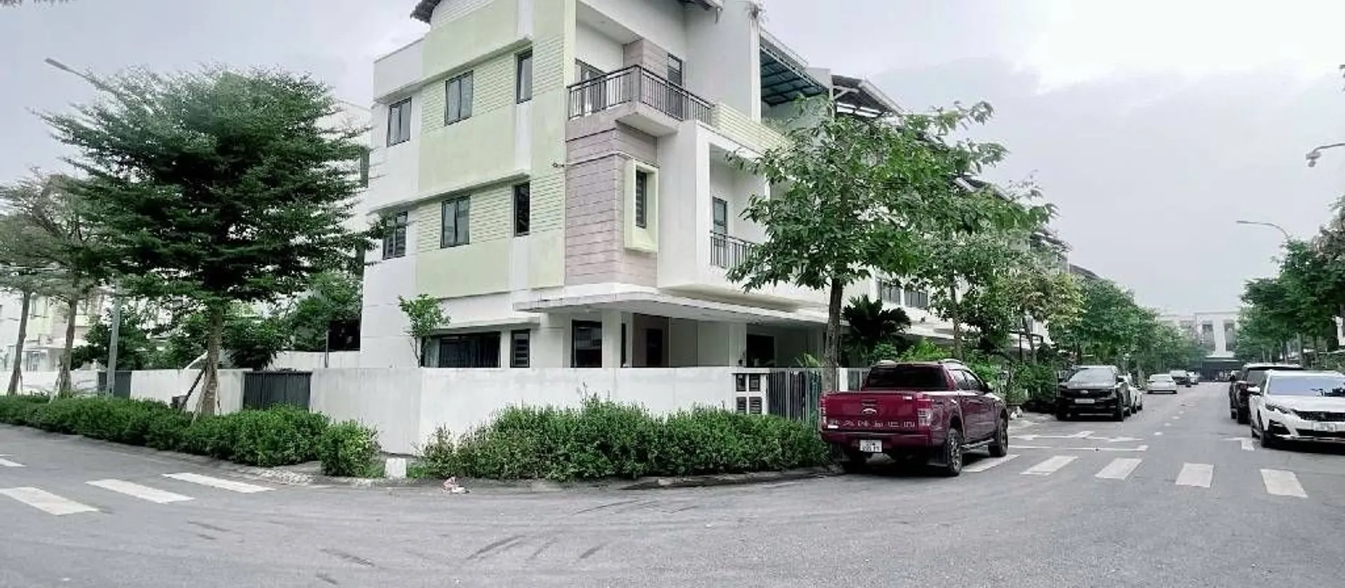 Bán biệt thự liền kề 3PN, 3 tầng tại Từ Sơn, Bắc Ninh giá nhỉnh 9 tỉ x ạ... Bán biệt thự, liền kề tại Từ Sơn, Bắc Ninh 01